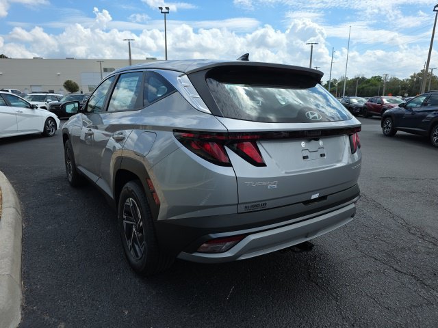 Certified 2026 Hyundai Tucson Blue SE w/ Tow & Go Package AWD/4WD image 3