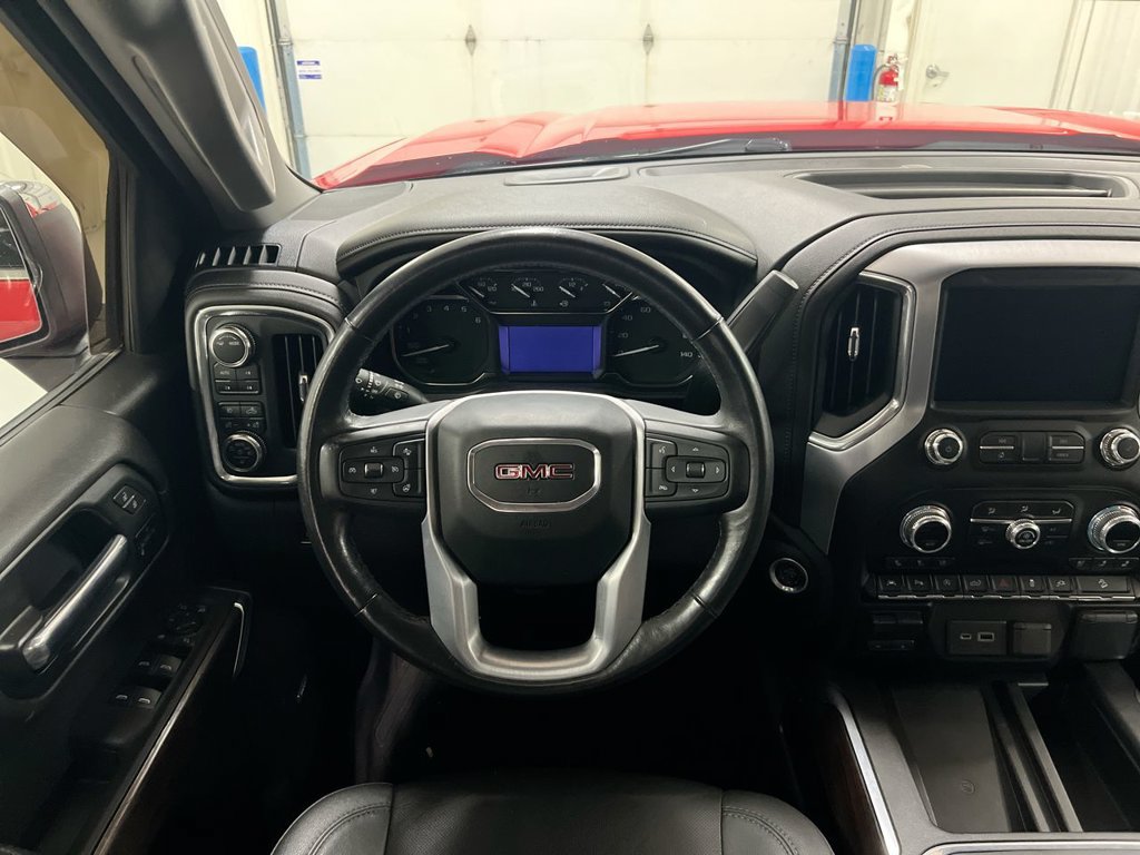 Used 2021 GMC Sierra 1500 SLT w/ SLT Premium Plus Package AWD/4WD image 11
