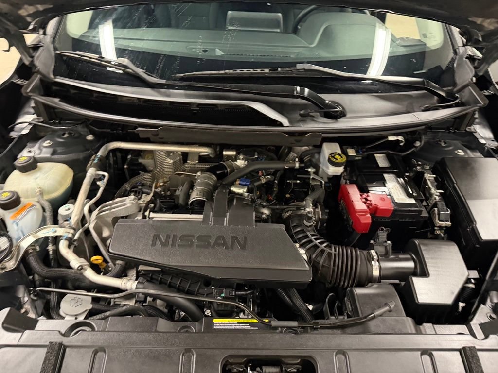 Used 2024 Nissan Rogue S AWD/4WD image 36