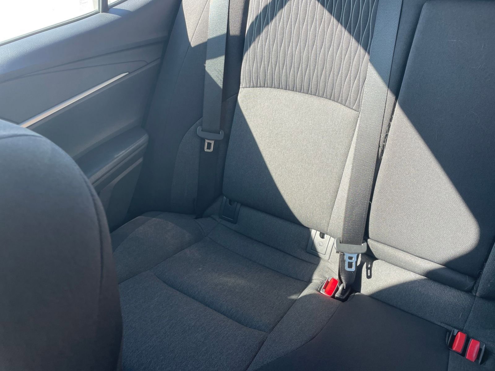 Used 2025 Toyota Camry LE image 39