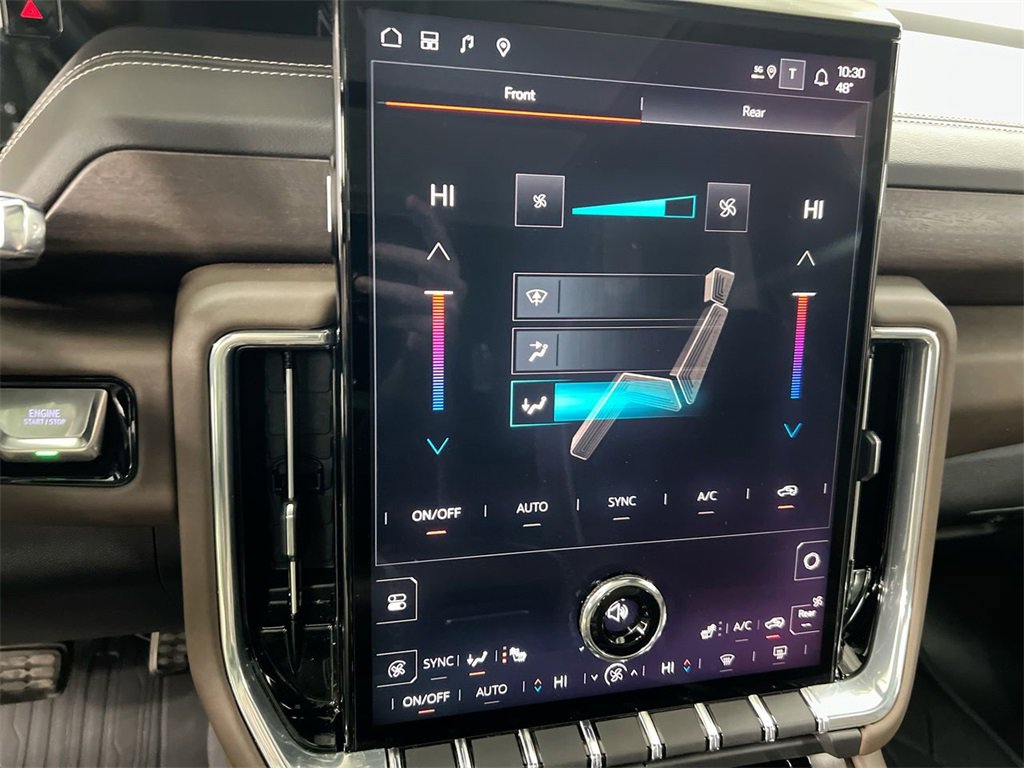 Used 2025 GMC Yukon Denali Ultimate image 16