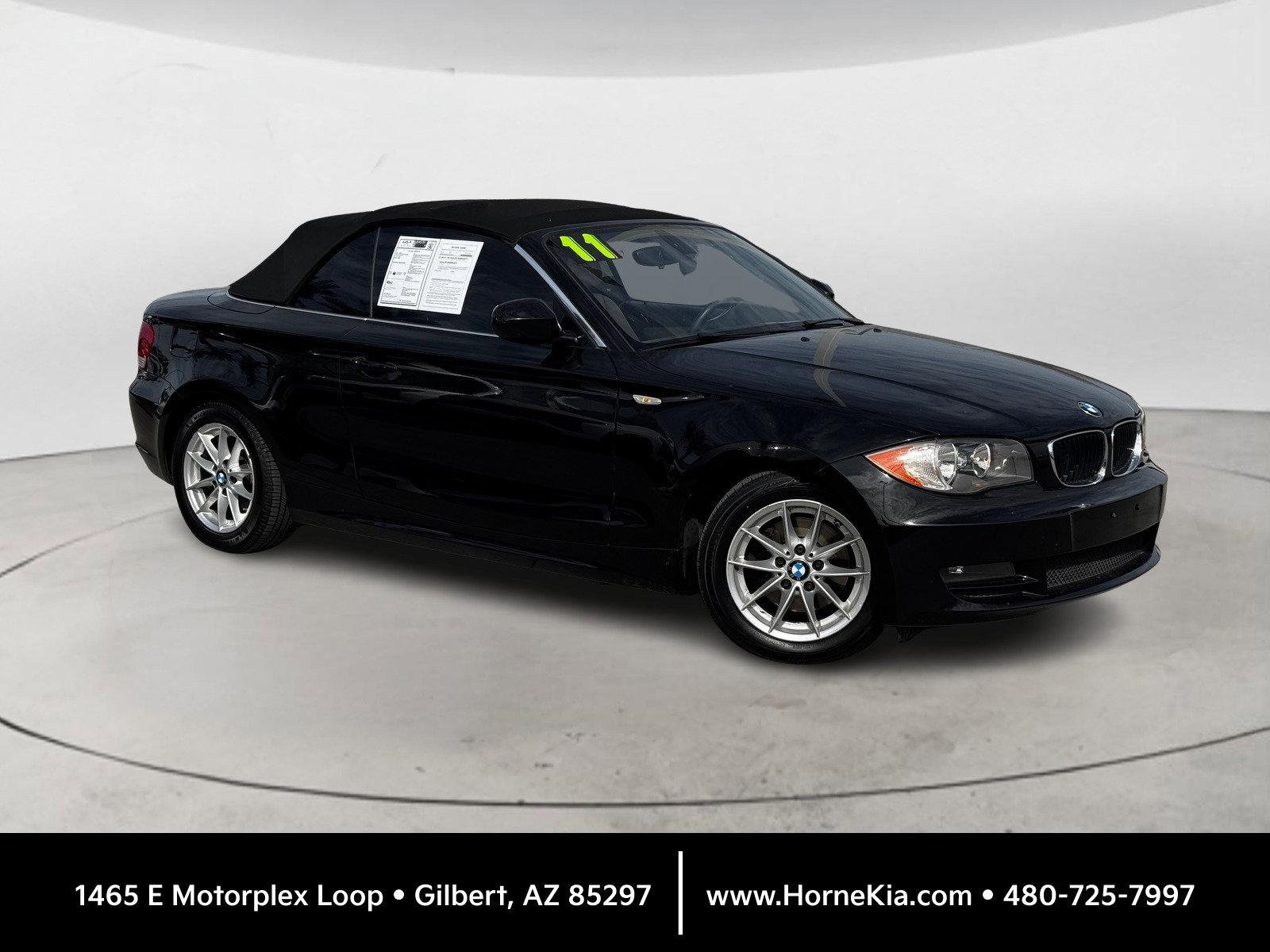 Used 2011 BMW 128i Convertible image 1