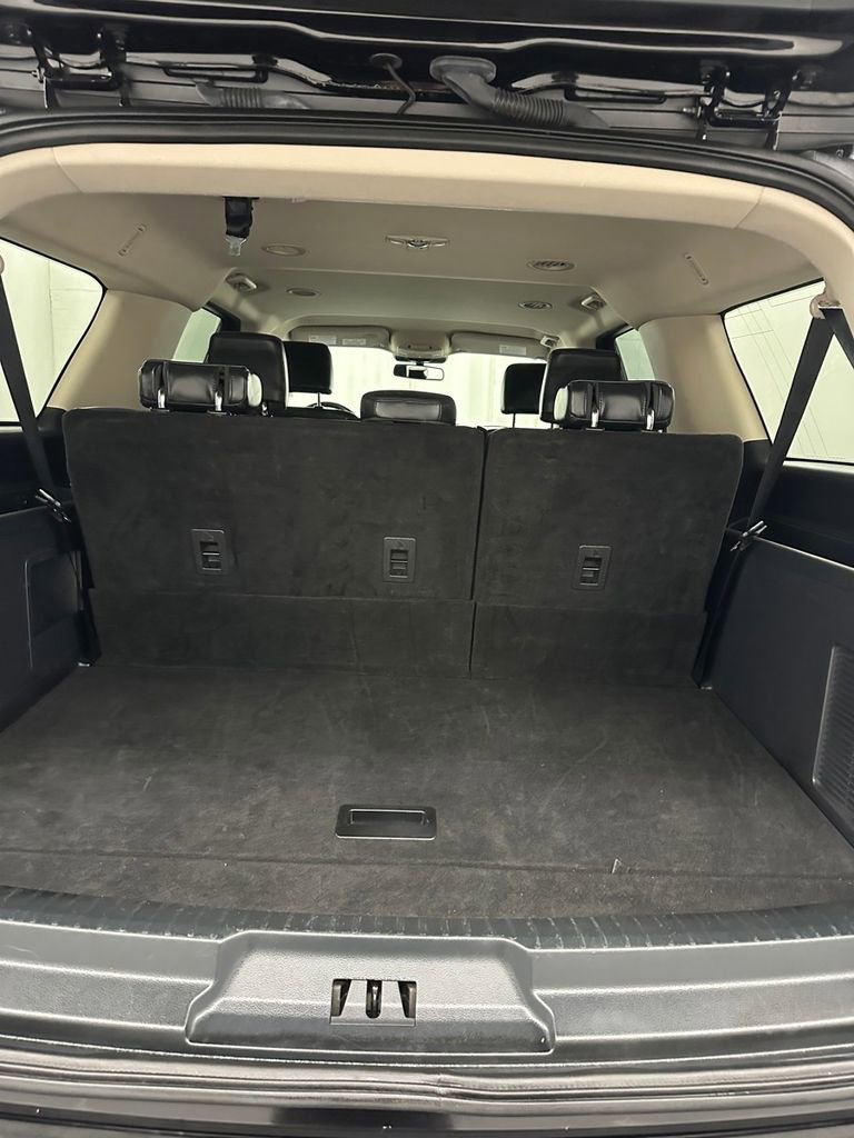 Used 2024 Ford Expedition Max XLT image 34