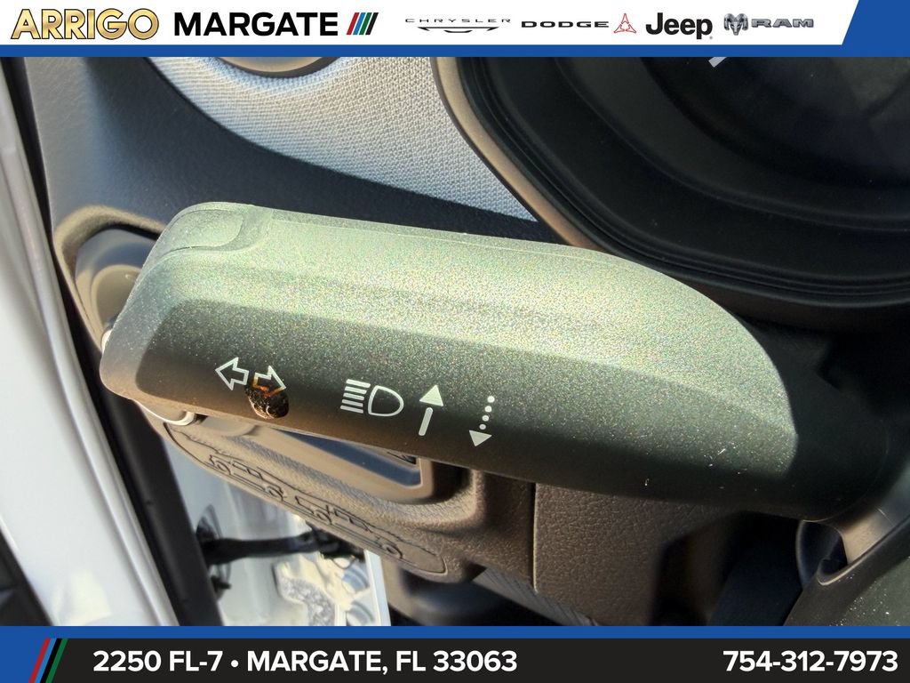 New 2026 Jeep Wrangler Unlimited Sahara AWD/4WD image 30