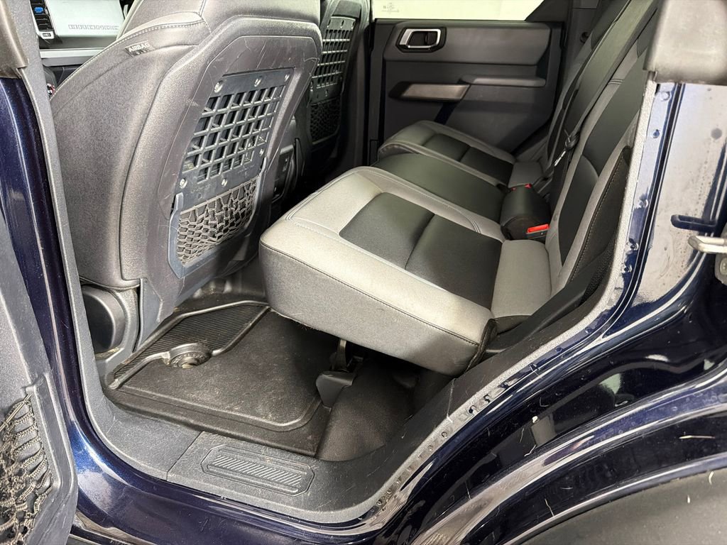 Used 2021 Ford Bronco Black Diamond image 21