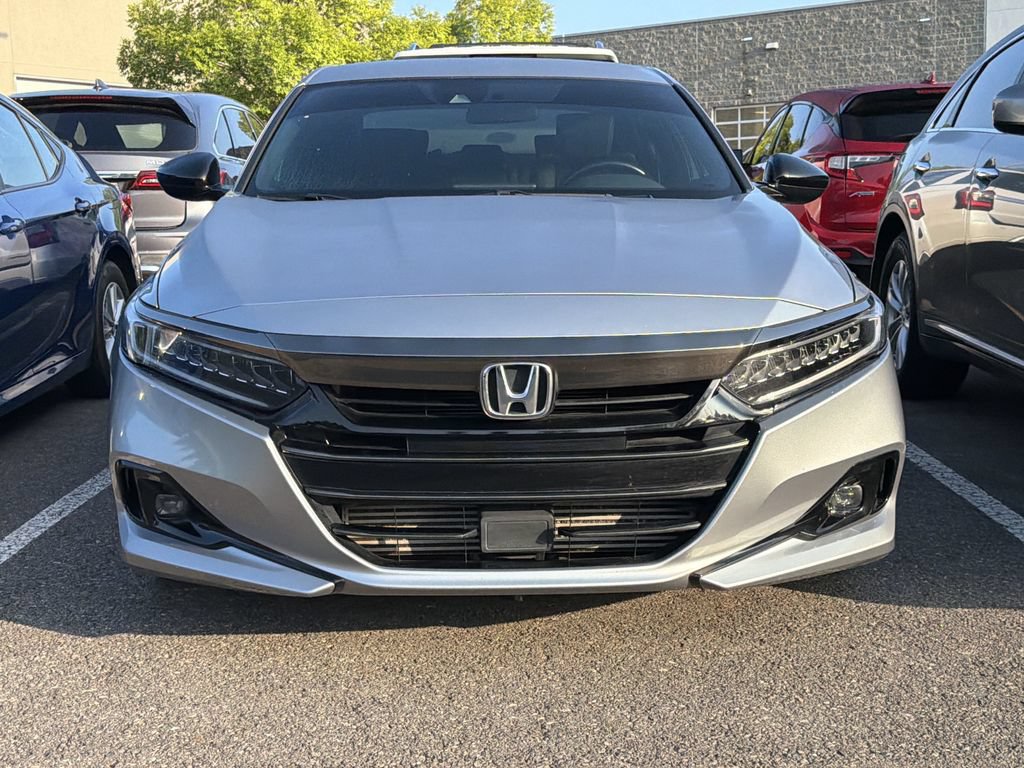 Used 2021 Honda Accord Sport image 2