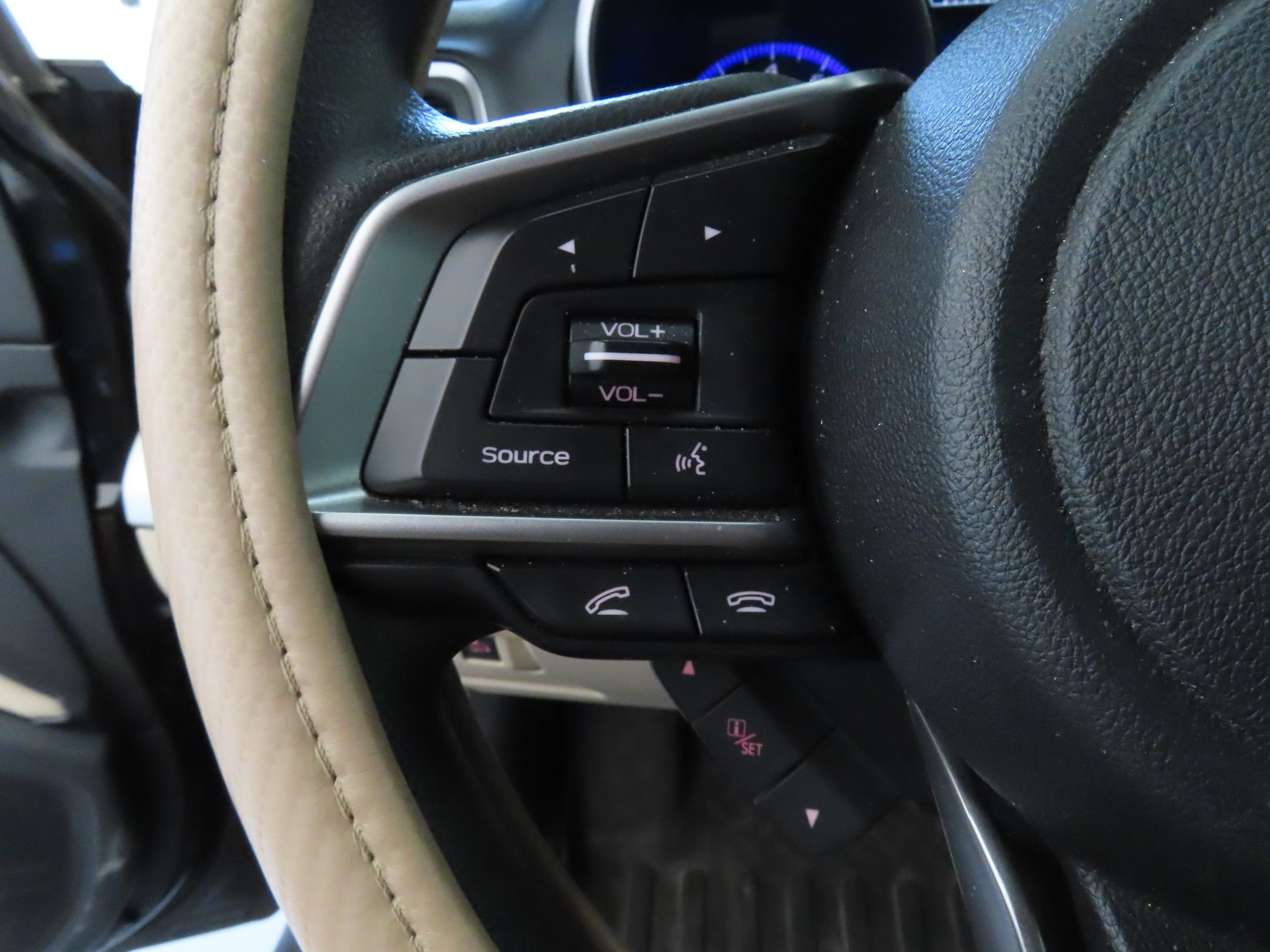 Used 2019 Subaru Outback 2.5i AWD/4WD image 13