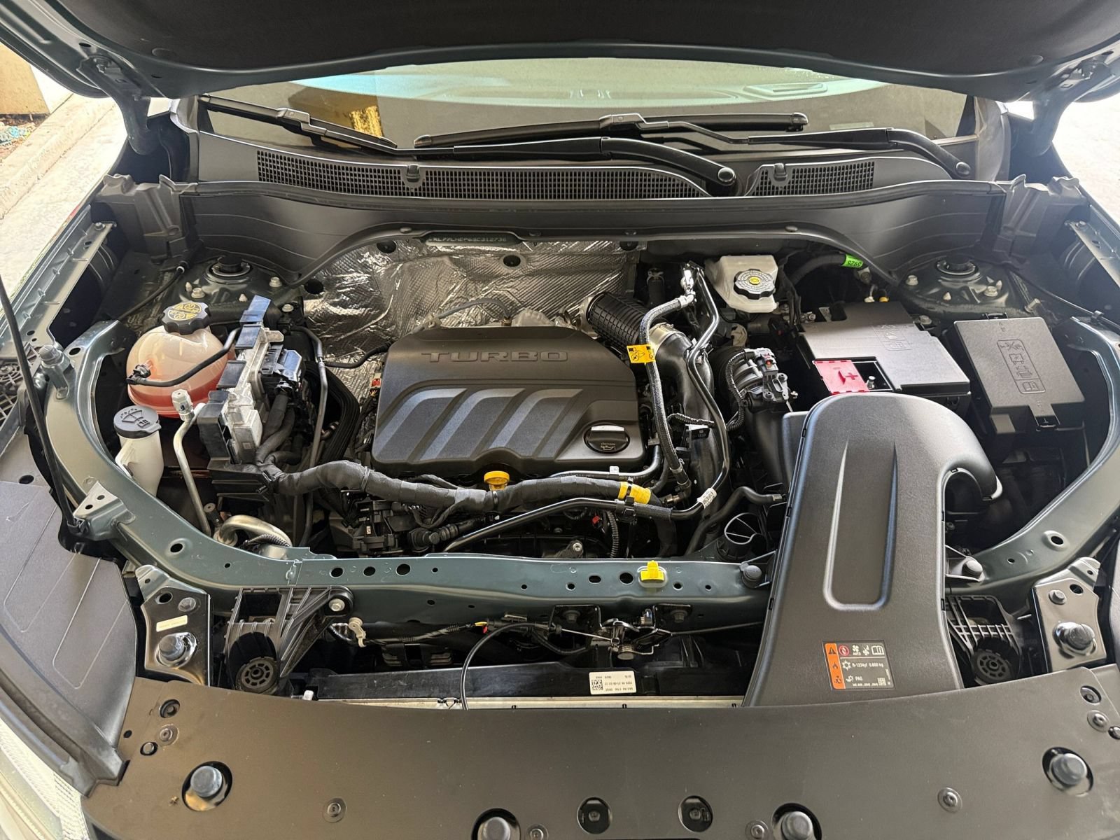 Used 2025 Chevrolet Trax LT FWD image 30