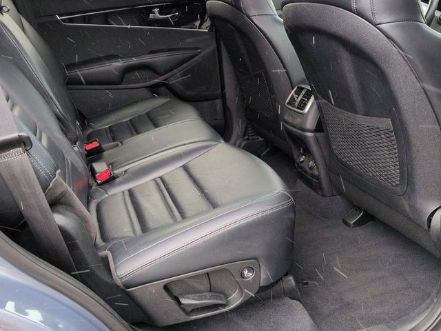 Used 2020 Kia Sorento EX image 28