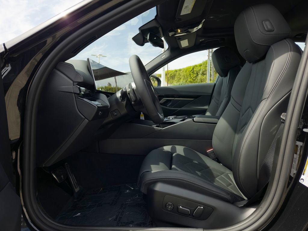 New 2026 BMW 530i w/ M Sport Package image 7