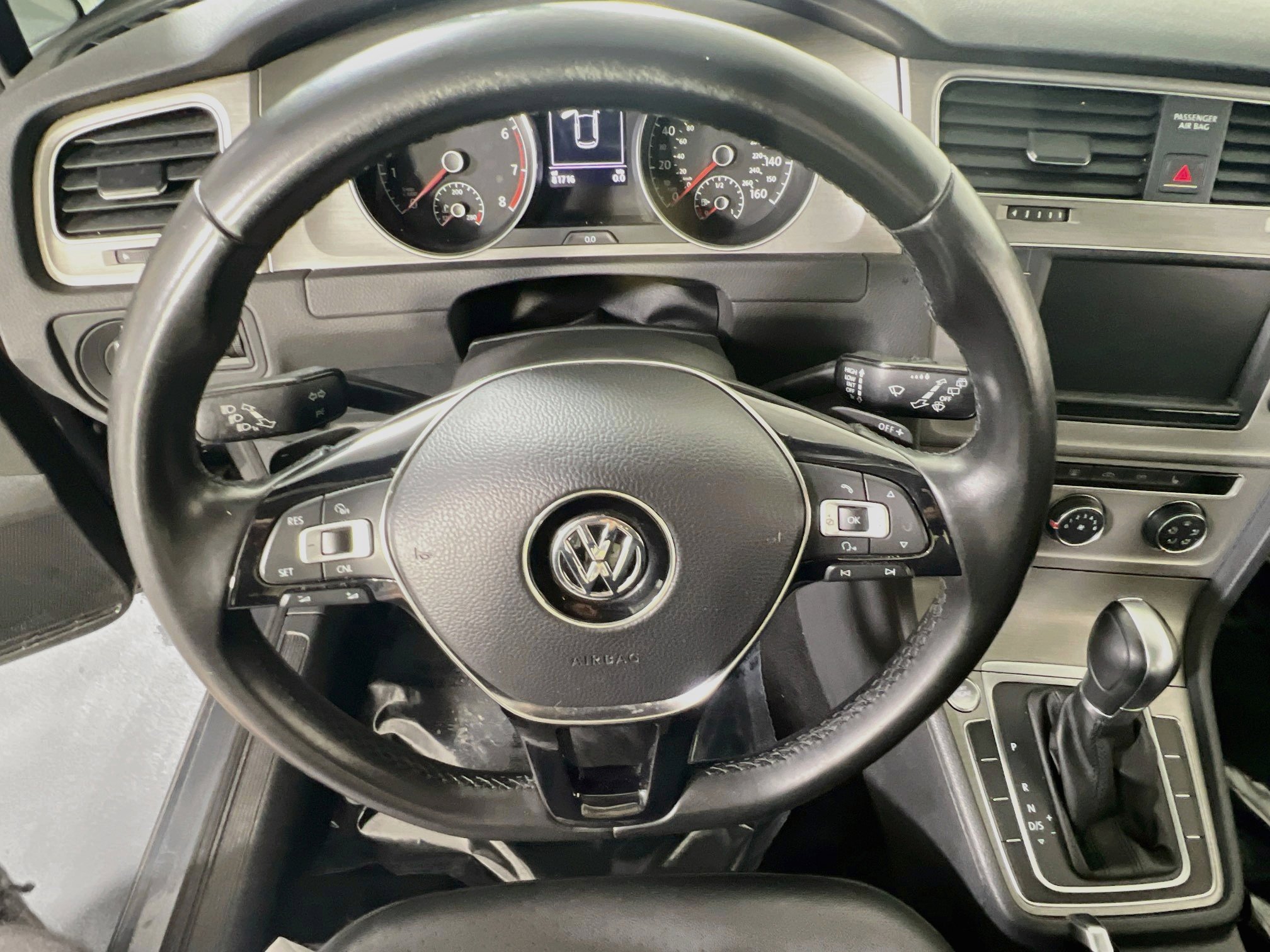 Used 2017 Volkswagen Golf Wolfsburg Edition FWD image 11