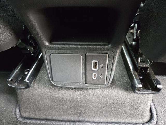 Used 2023 Buick Encore GX Select w/ Sport Touring Package FWD image 15