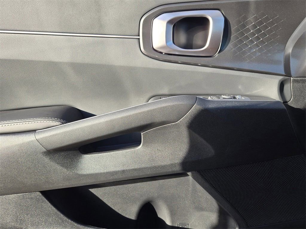 New 2026 Kia Sorento S w/ S Panoramic Sunroof Package FWD image 18