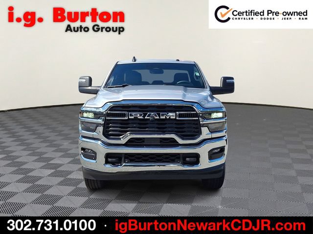 Used 2026 RAM 2500 Big Horn AWD/4WD image 2