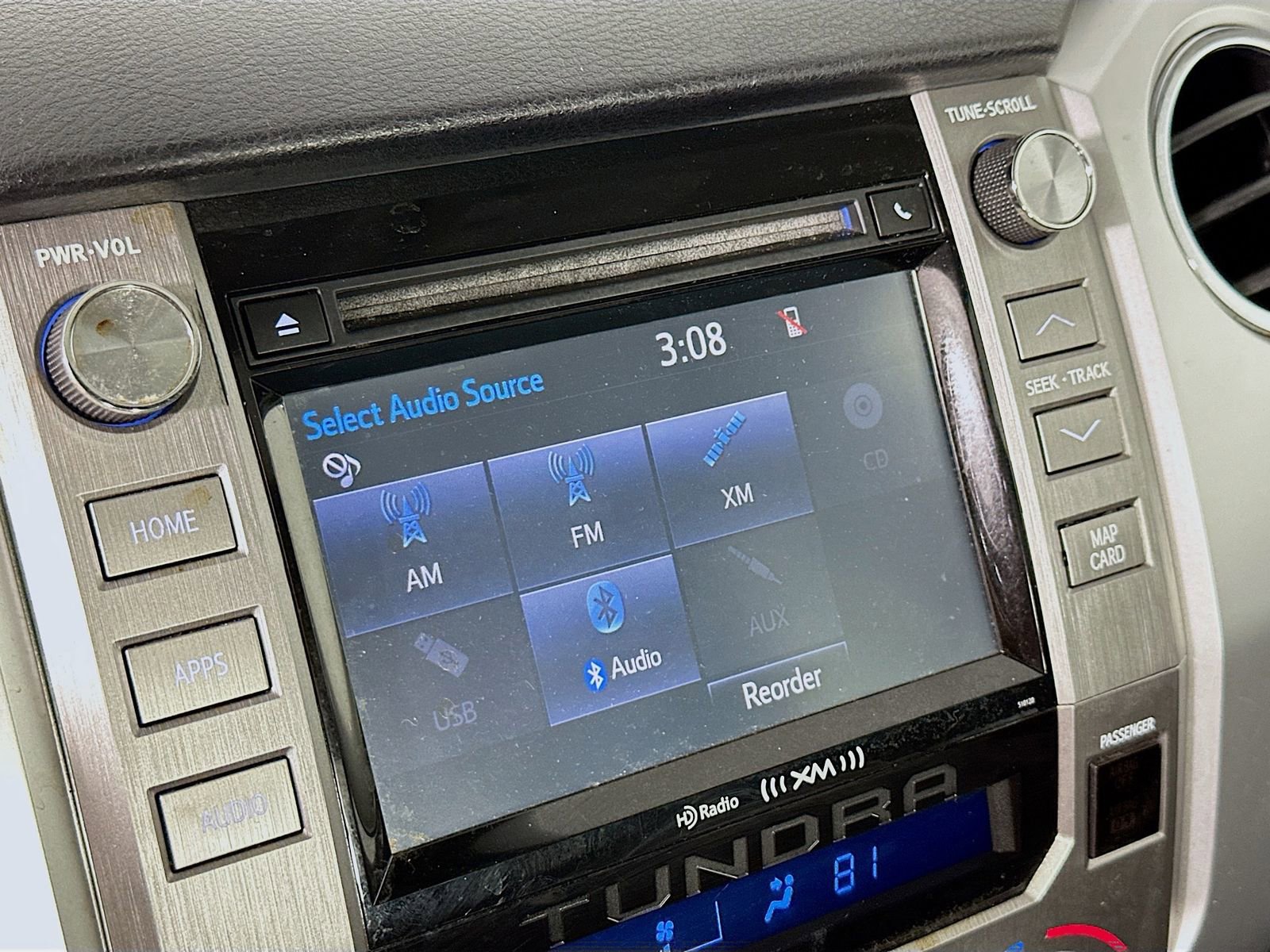 Used 2016 Toyota Tundra Limited w/ Limited Premium Package image 16