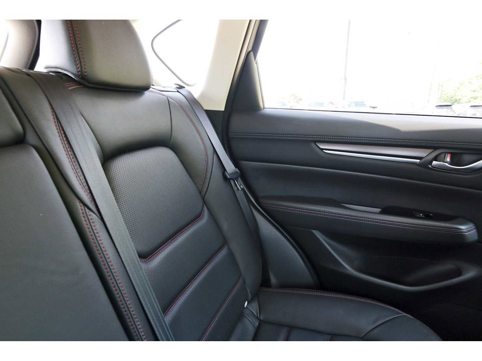Certified 2025 MAZDA CX-5 Carbon Edition AWD/4WD image 10