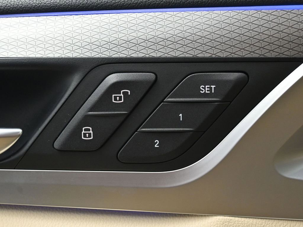 Used 2018 BMW X3 M40i image 44