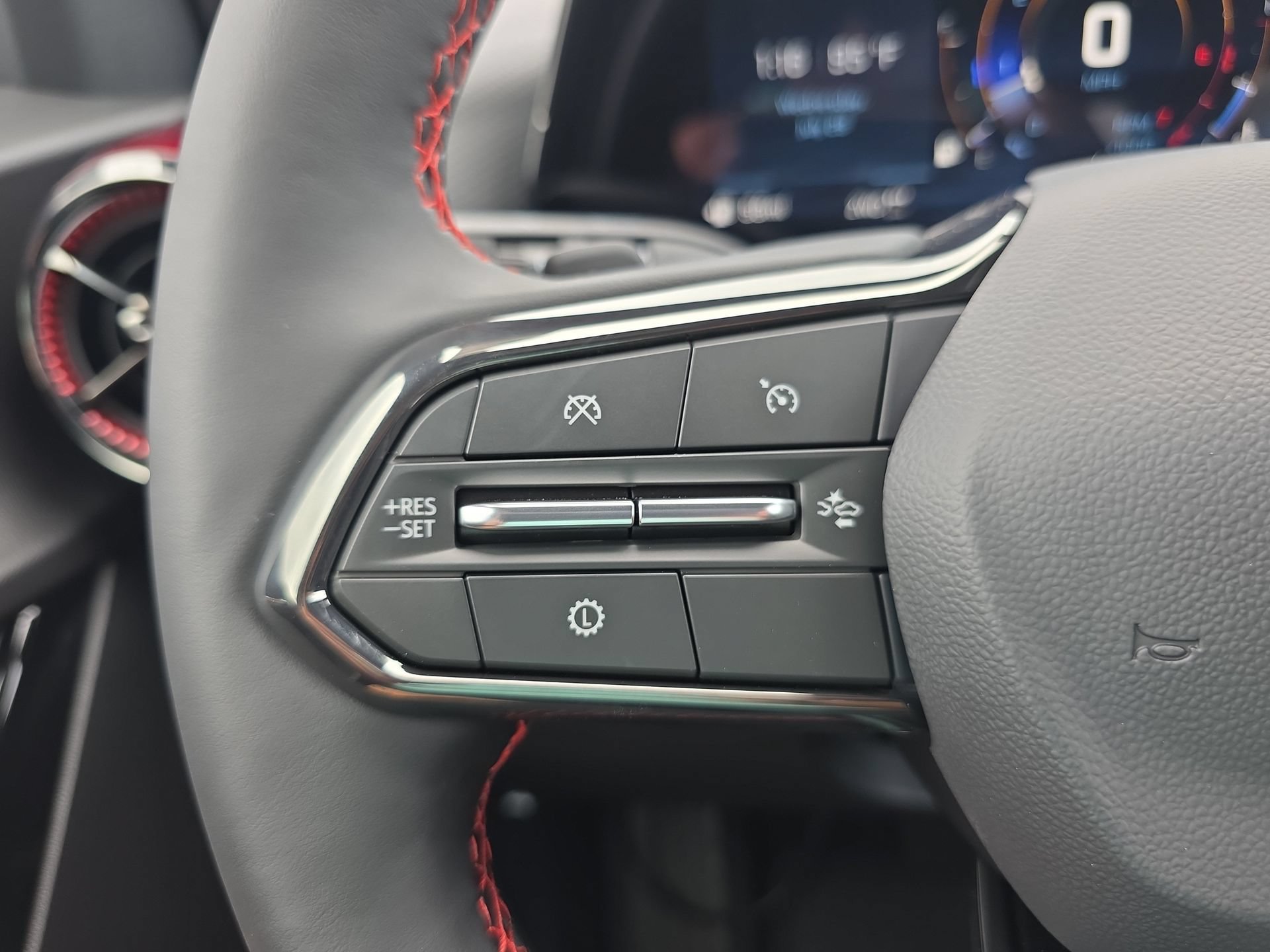 New 2027 Chevrolet Equinox RS w/ Safety and Technology Package AWD/4WD image 20