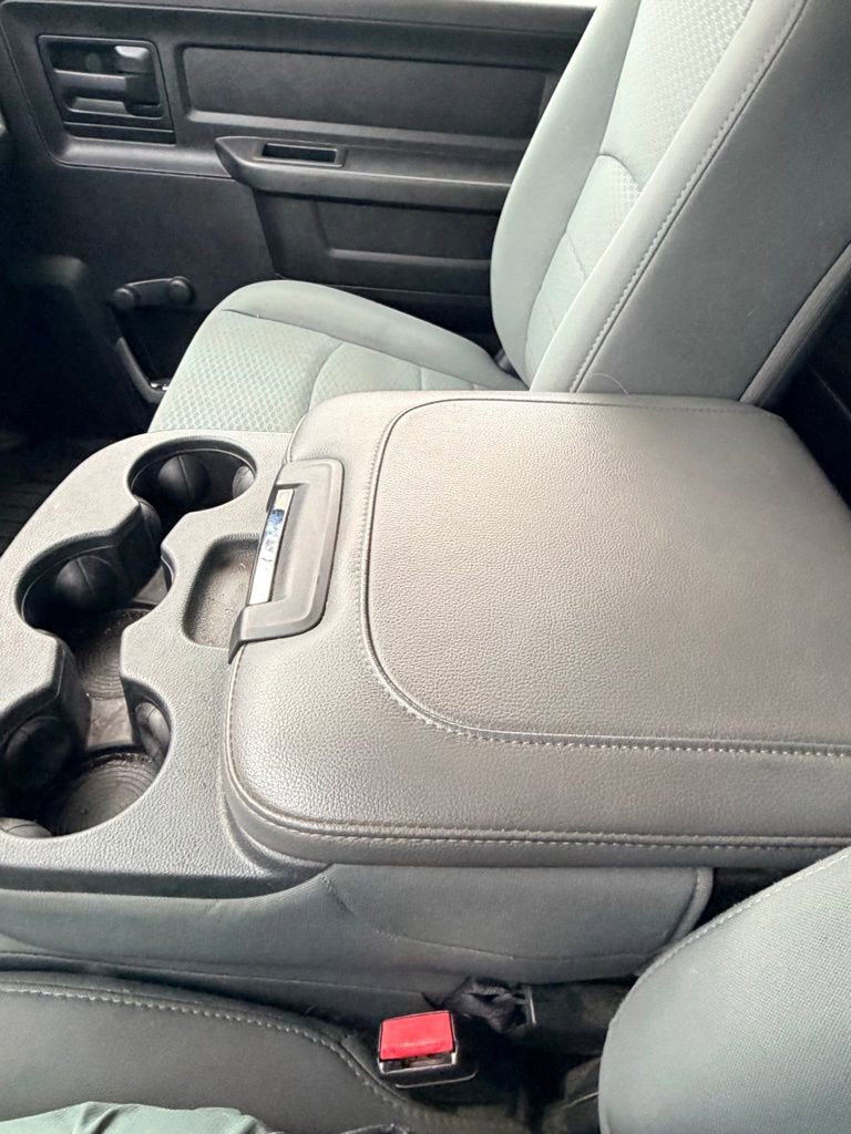 Used 2014 RAM 2500 Tradesman w/ Chrome Appearance Group image 19