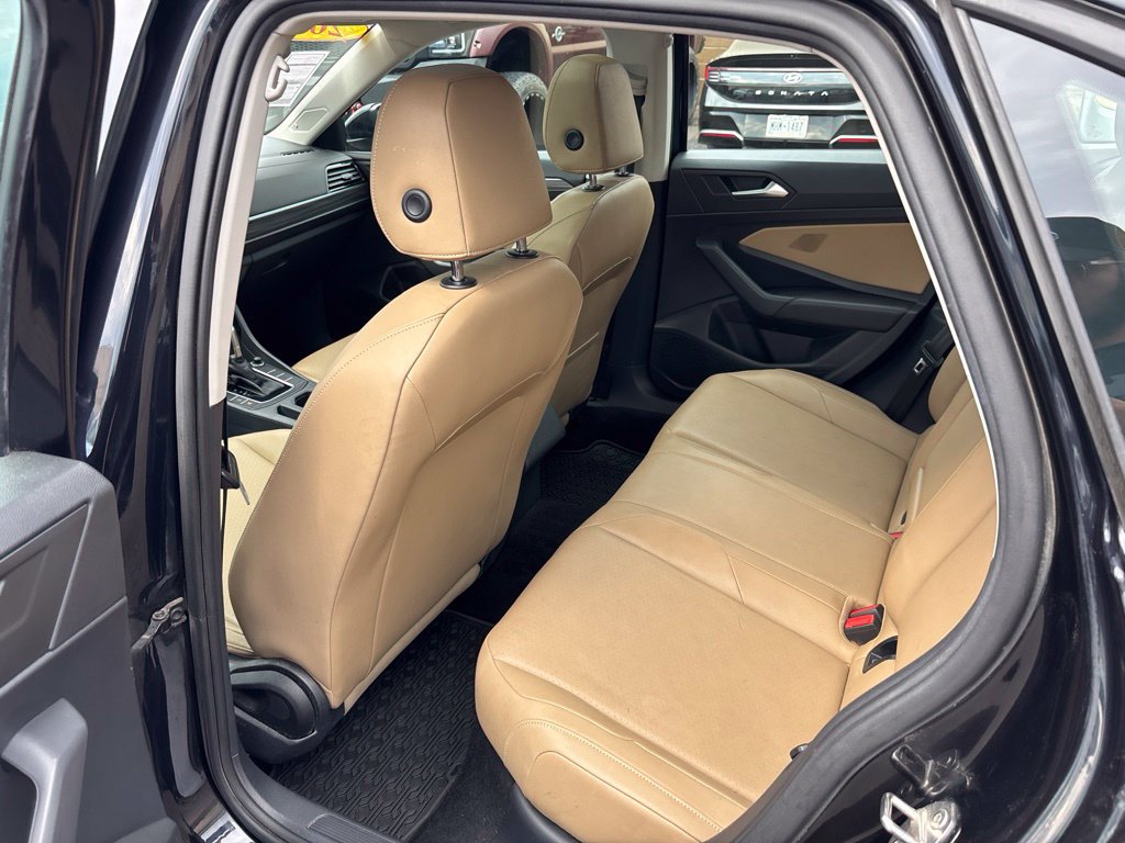 Used 2019 Volkswagen Jetta SEL FWD image 22