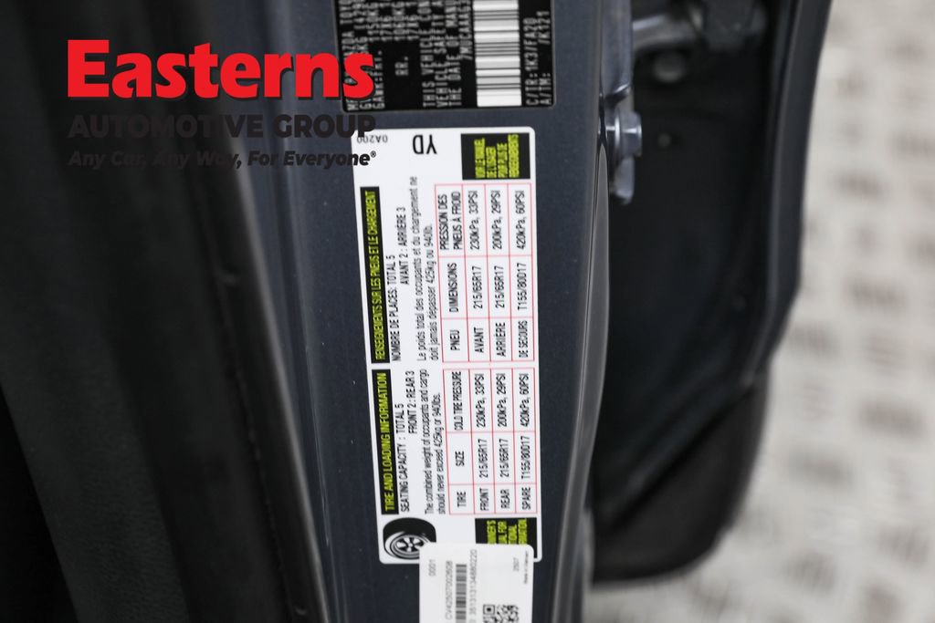 Used 2024 Toyota Corolla Cross LE image 33