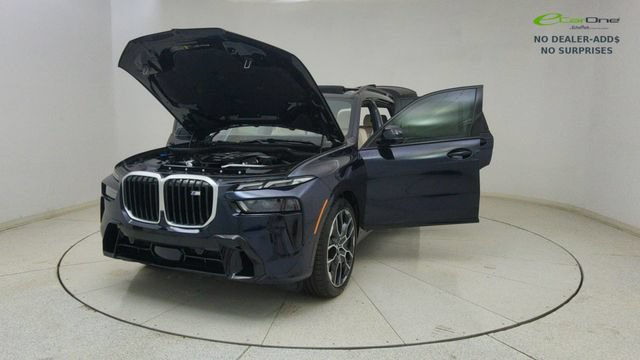Used 2026 BMW X7 M60i AWD/4WD image 75