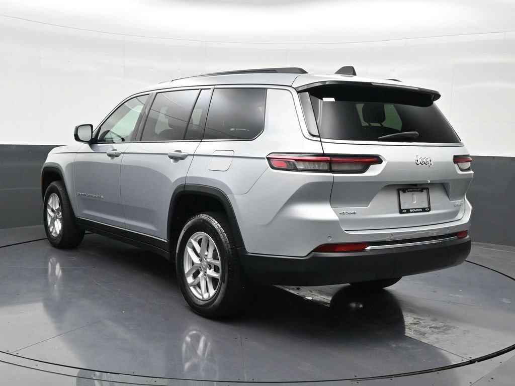 Used 2025 Jeep Grand Cherokee L Laredo image 3