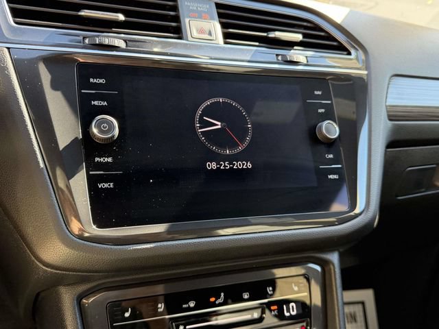 Certified 2023 Volkswagen Tiguan SEL R-Line AWD/4WD image 29