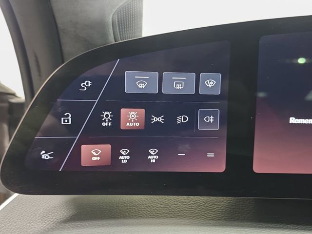 Used 2023 Lucid Air Touring AWD/4WD image 25