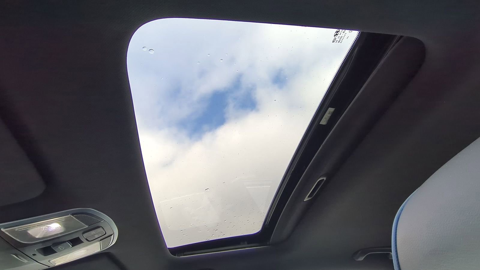 Used 2018 Hyundai Sonata Limited w/ Cargo Package image 19