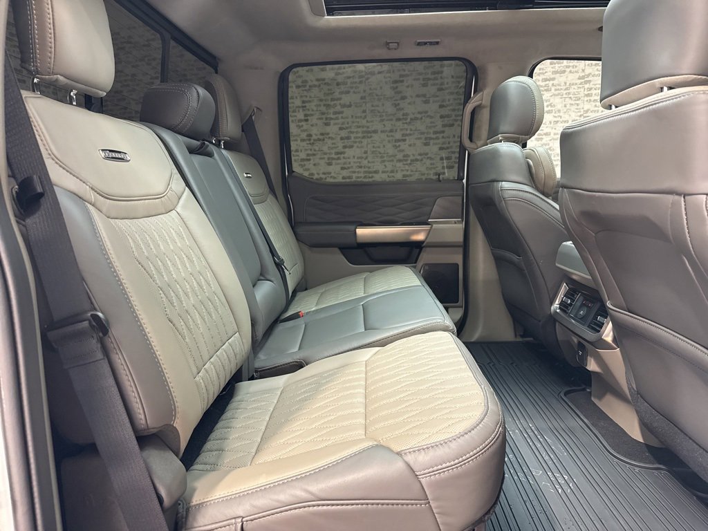 Used 2026 Ford F250 Platinum w/ Platinum Plus Package image 15