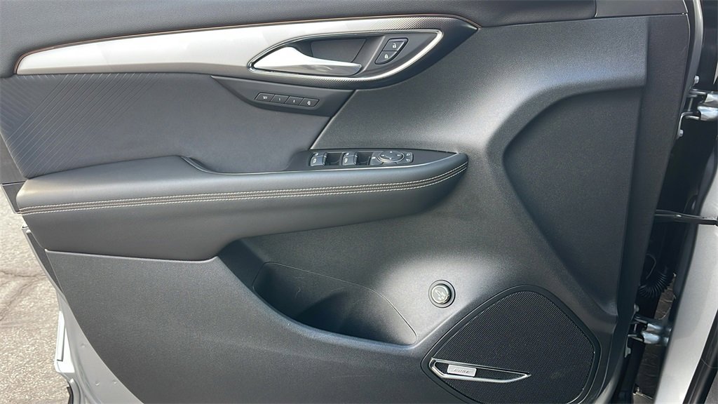 Used 2025 Buick Envision Sport Touring image 26