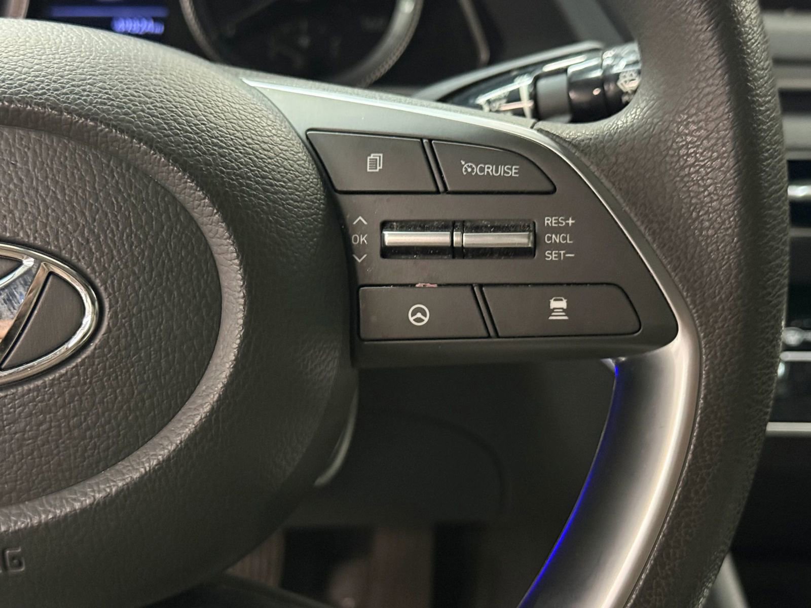 Used 2022 Hyundai Sonata SE w/ Cargo Package image 27