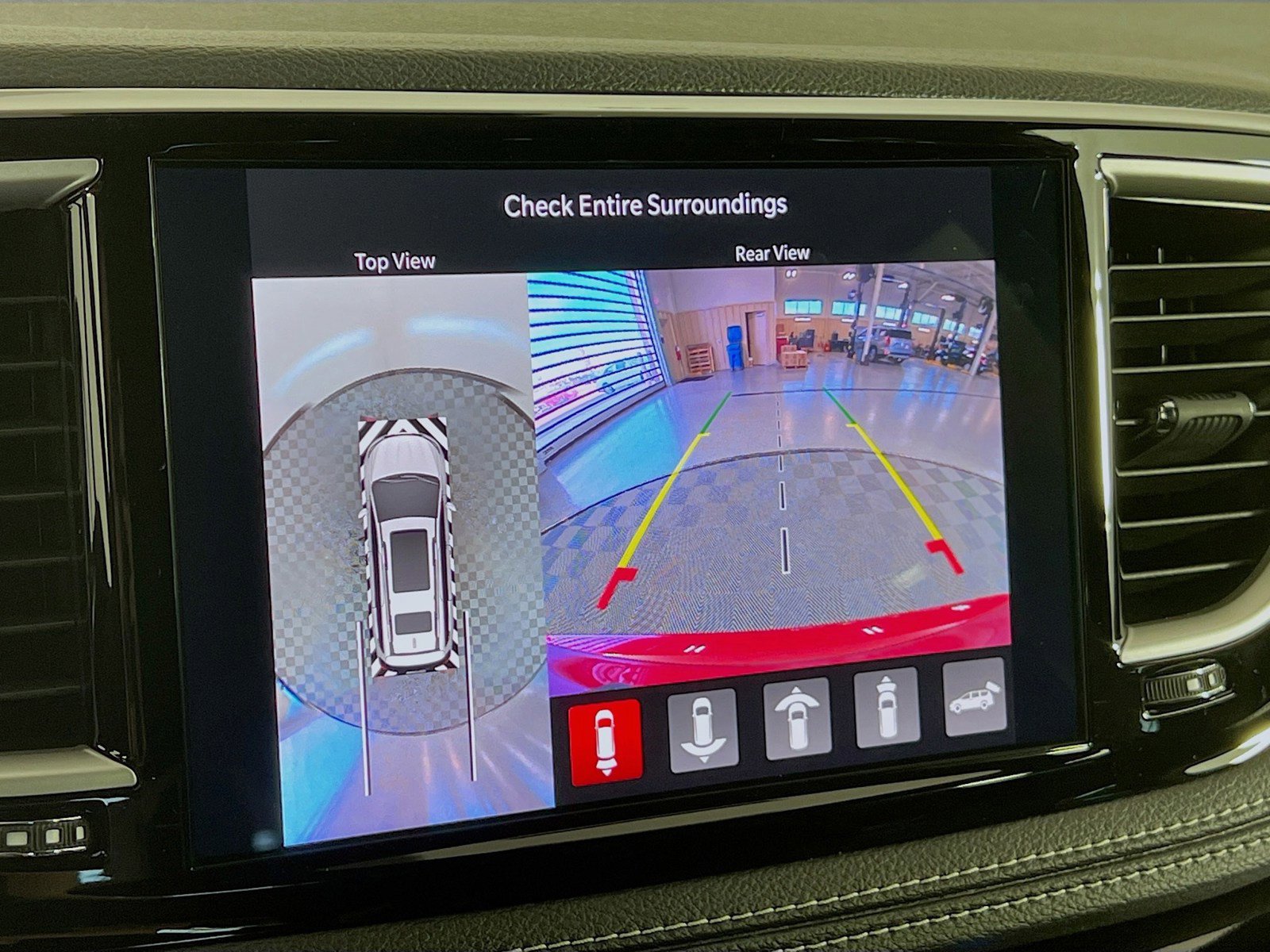 New 2026 Chrysler Pacifica Select FWD image 9