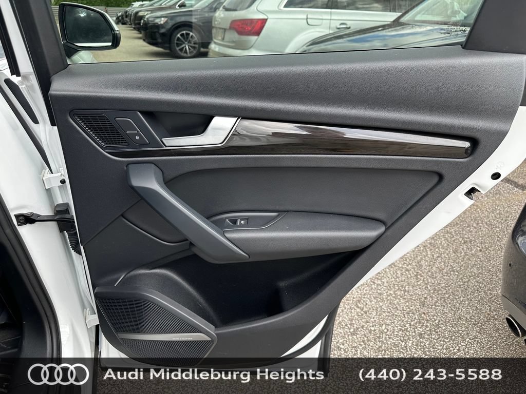 Used 2018 Audi Q5 2.0T Premium Plus w/ Premium Plus Package AWD/4WD image 26