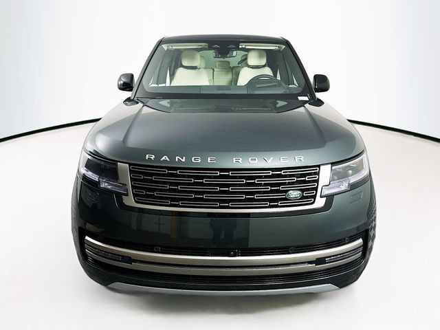 New 2026 Land Rover Range Rover Long Wheelbase SE AWD/4WD image 2