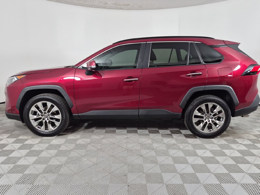 Used 2021 Toyota RAV4 Limited w/ Limited Grade Weather Package FWD image 6