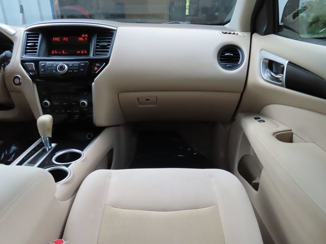 Used 2014 Nissan Pathfinder S FWD image 26