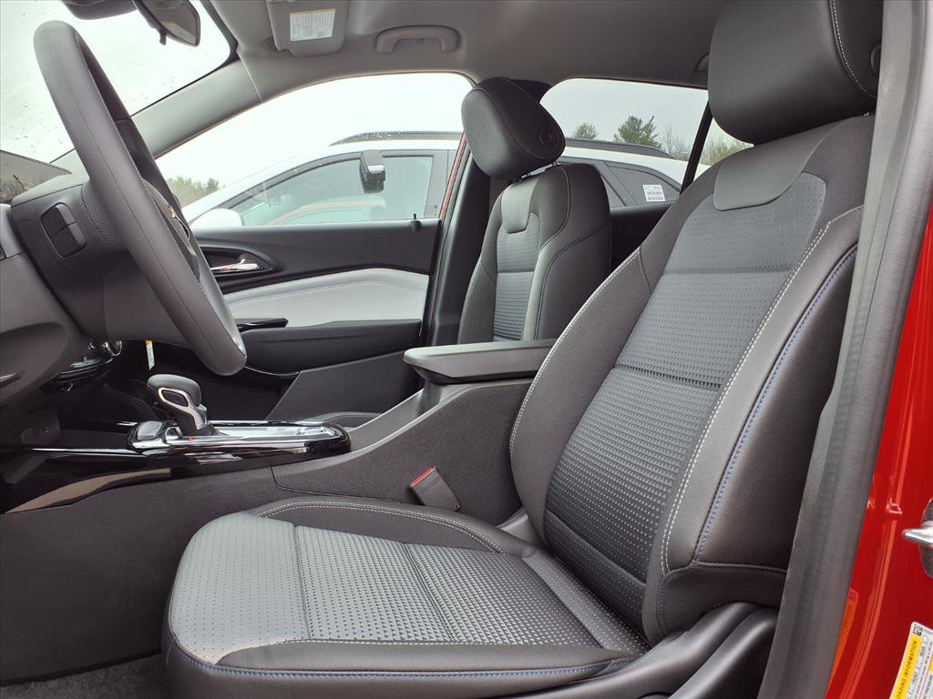 New 2026 Chevrolet Trax LT image 19