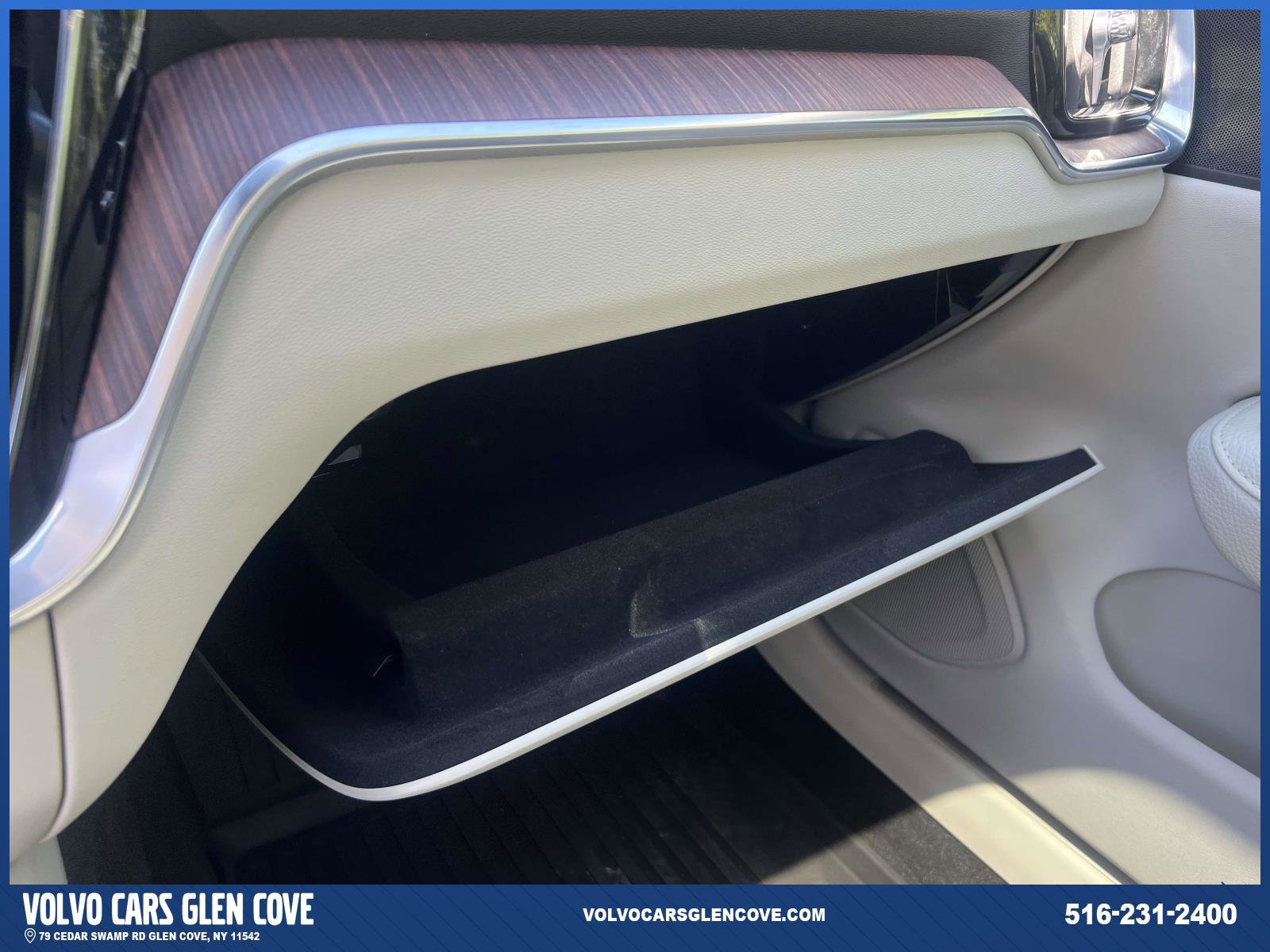 Used 2021 Volvo S60 T5 Momentum w/ Climate Package AWD/4WD image 33