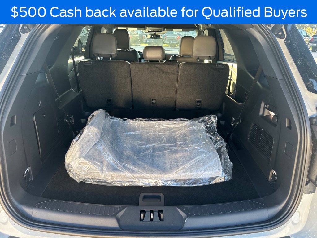 New 2027 Ford Explorer Active w/ Active Comfort Package AWD/4WD image 13