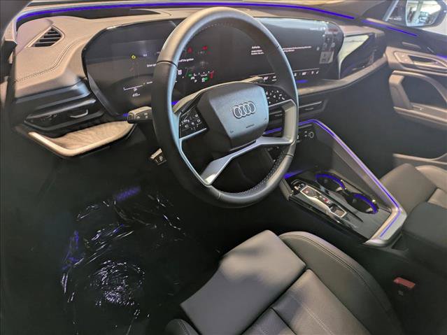 New 2025 Audi Q5 Premium w/ Premium Plus AWD/4WD image 3