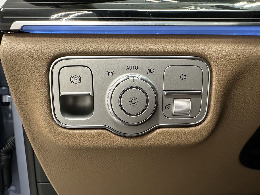 New 2026 Mercedes-Benz GLS 450 4MATIC image 36