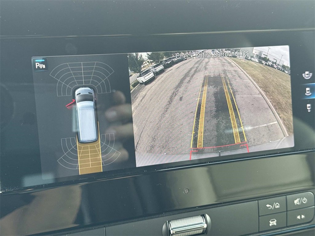 Used 2022 Mercedes-Benz Sprinter 3500 image 23