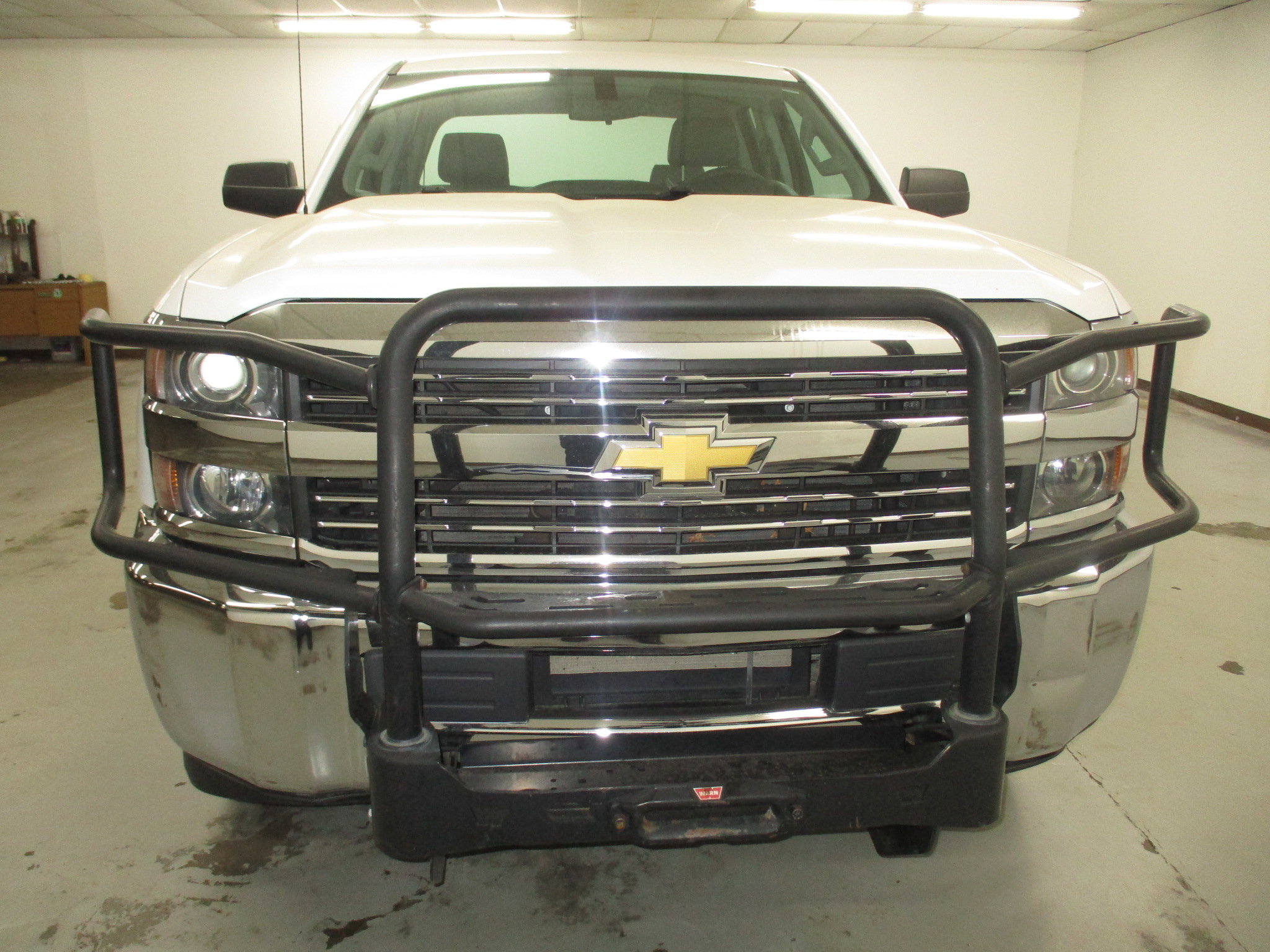 Used 2015 Chevrolet Silverado 2500 W/T AWD/4WD image 2