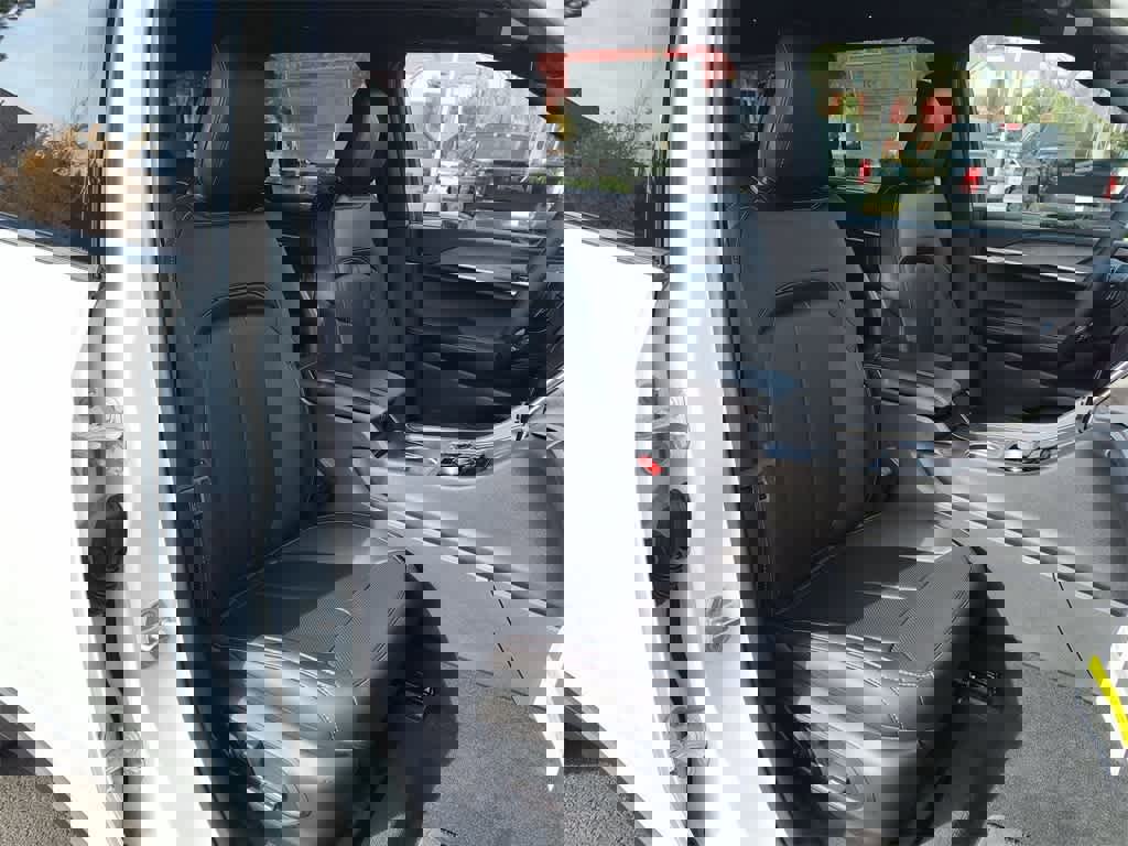 New 2025 Jeep Grand Cherokee L Limited w/ Luxury Tech Group II image 26