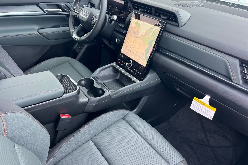 New 2026 GMC Terrain AT4 w/ Convenience Package III image 13