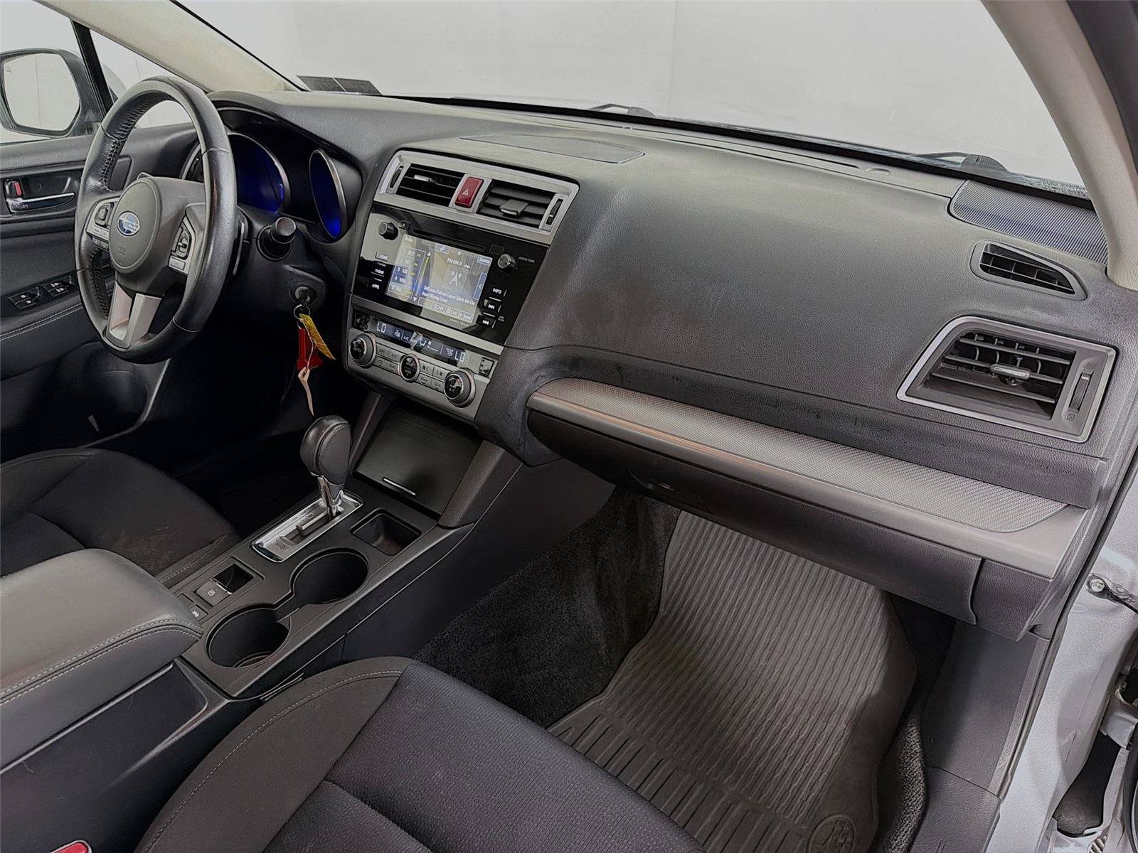 Used 2015 Subaru Legacy 2.5i Premium AWD/4WD image 30
