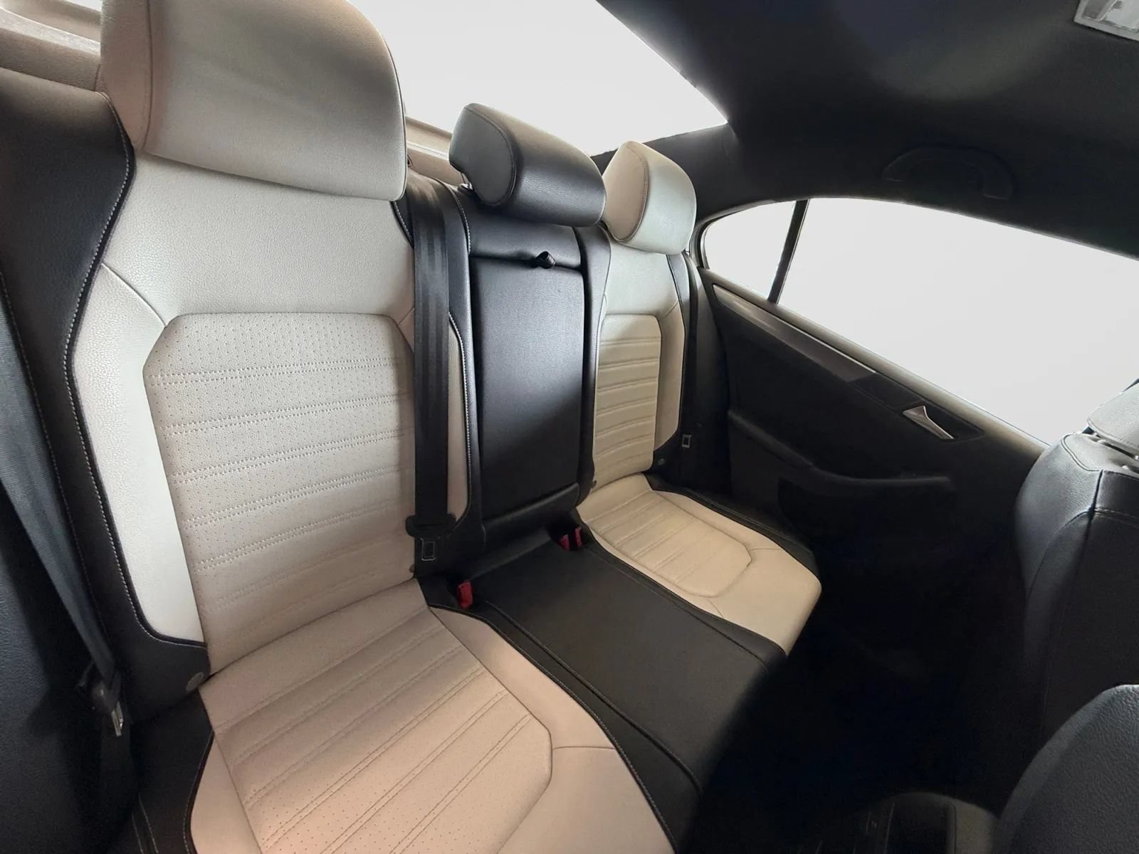 Used 2017 Volkswagen Jetta Sport FWD image 18