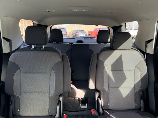 Used 2020 Chevrolet Traverse LT image 27